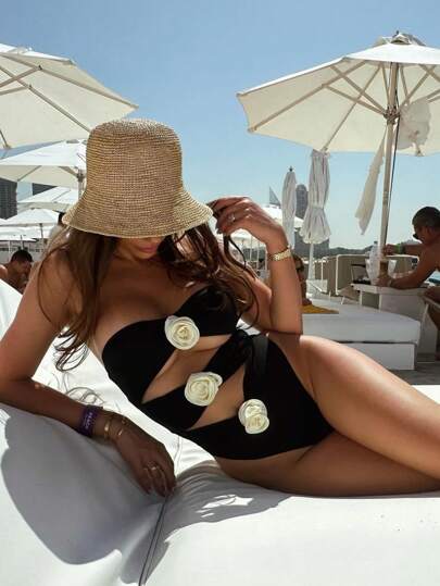 Hollow Out 3D Flower Sexy One-Piece Swimsuit, European And American Style, Summer Beach Holiday
