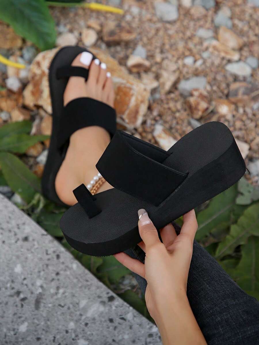 Sandalias de suela gruesa para mujer, zapatillas ligeras de moda, cómodos zapatos abiertos de punta para actividades al aire libre en la playa - Negro - Ver 1