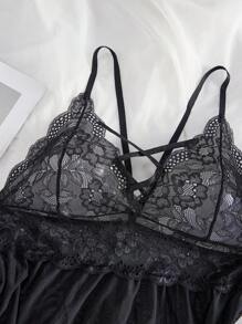 Women's Plus Size Cross V-neck, Backless Design Lace Lingerie Set - Black - View 8