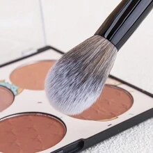 1pc Flat Professional Bronze Blush Brush, Makeup Tool For Blush And Powdered Products,Foundation Brush,Concealer Brush,Blush Brush,Contour Brush,Blush Brush,Bronzer Brush,Powder Brush,Foundation Brush,Blush Brush