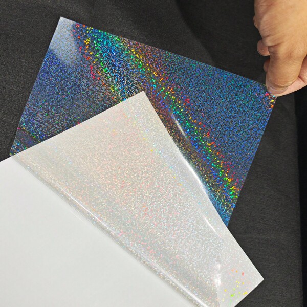50 Blatt funkelndes holografisches Aufkleberpapier 7,4 x 10,4 cm, glitzernder klarer holografischer Laminierfolie-Überzug, selbstklebende Vinylblätter, Schul-Zubehör