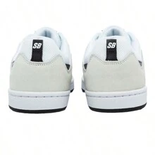 Nike 男女通用 SB ALLEYOOP 轻便透气休闲鞋 CJ0882-100，2026 新款系列 - 灰色 - 查看 9