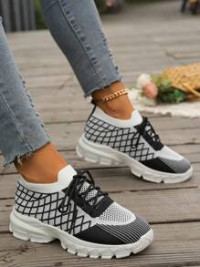 新款女士時尚休閒運動鞋，透氣網眼一腳蹬運動襪子運動鞋，輕便舒適戶外跑步鞋