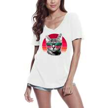 T-shirt da donna con scollo a V – Gatto sulla spiaggia - Vita da gatti - Per gli amanti degli animali domestici – T-shirt grafica eco-responsabile Regalo vintage