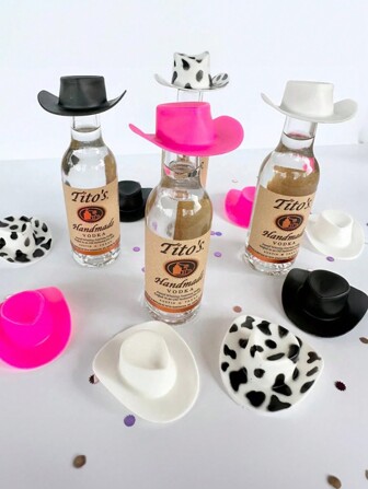 12Pcs/Set Mix Mini Cowboy Hats, Plastic Mini Party Hats, Party Favors, Cowboy Hats, Suitable For Party Accessories, Doll Decorations, Game Cake Decorations, Wine Bottle Decorations, DIY Crafts,Christmas