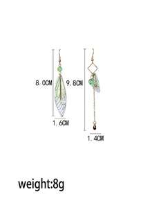 1套女性珠寶，包括1條簡約鋅合金兔子造型吊墜項鍊，1對漸變色翅膀造型不對稱耳環，1枚優美的鋅合金蜻蜓造型鑽石別針和1枚優雅輕奢的鋅合金蜻蜓造型防滑髮夾。非常適合日常佩戴，是送給最好的朋友、女友和母親的禮物。 - 彩色 - 查看 8