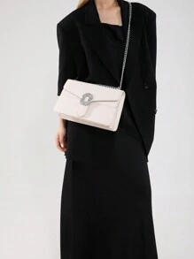 1pc Fashionable New Ivory White Shoulder Bag With Chain Strap, Spacious Multi-Layered Crossbody Bag For Women
