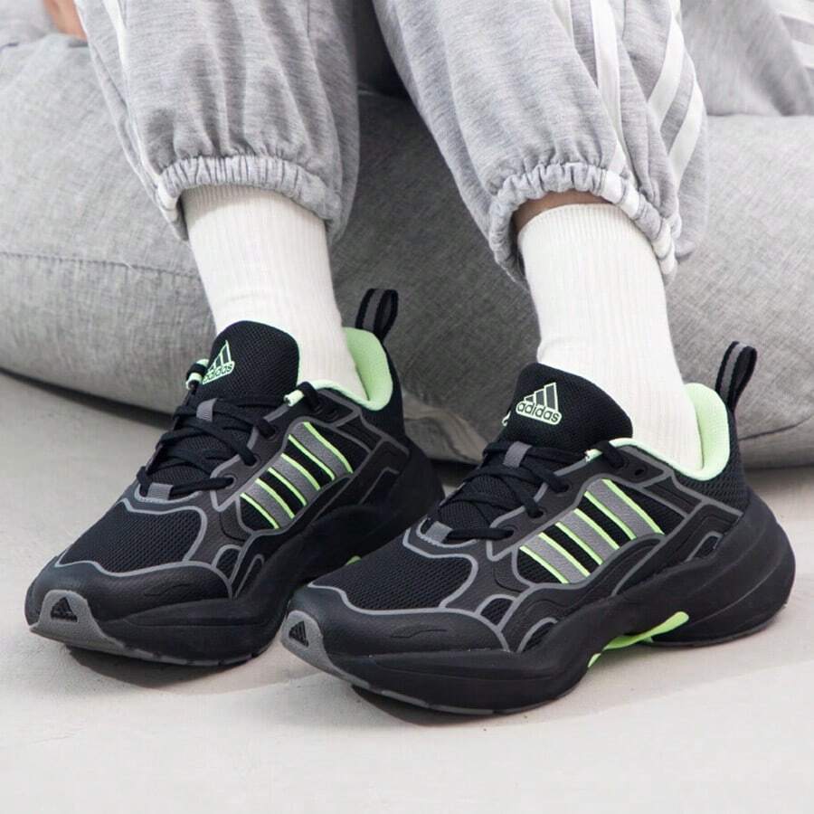 Adidas 2026 New MAXXCETUS Lightweight Running Shoes, ID6233, Unisex - Black - View 1