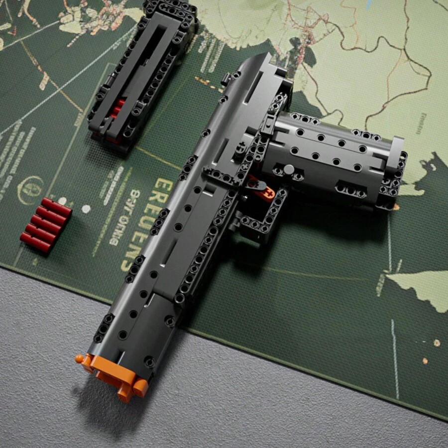 563+Pcs Cool Black Pistol Toy That Can Fire Projectiles Building Block Set, Creative Gun Model Decoration For Collection And Birthday Surprise Gift - Black - View 1