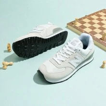 New Balance NB 574 系列男女通用休闲复古跑鞋 ML574EVW