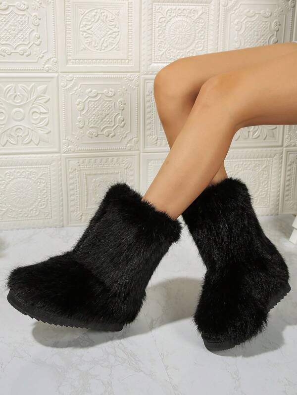 Botas de nieve de color liso para mujer, nuevas para el otoño-invierno 2025, con diseño antideslizante, de un solo pie y de tipo tirón, forradas térmicamente con felpa sintética, gruesas y cálidas, de estilo minimalista, sexy y estilizador, tallas grandes