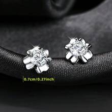 一对四叶草心形仿珍珠耳环，简约优雅，小巧精致，适合女性和女孩日常佩戴，也是一份很棒的珠宝礼物。 - 銀色 - 查看 15