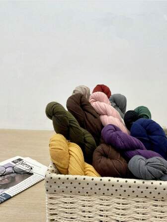 1入簡約單色時尚經典日常休閒春夏款通用旅遊海灘防曬圍巾女士絲巾