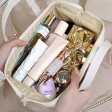 1 pièce Kit de rangement pour cosmétiques, sac de toilette de voyage de grande capacité, sac de maquillage. Sac de rangement pour cosmétiques portable de haute qualité, organisateur de toilette de voyage. Accessoires essentiels, cadeaux