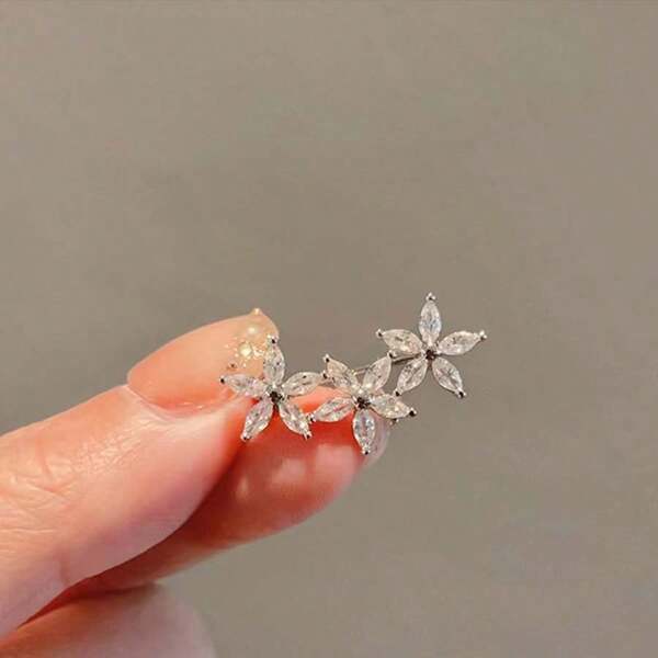 1pc Small Flower Brooch, Cute & Anti-Slip, Suitable For Suits And Daily Wear For Ladies Valentine's Day Valentines Dress Accessories Pin For Clothes Bag Charm Backpack For School Office Accessories Shirts Jacket Jewelry Christmas Halloween