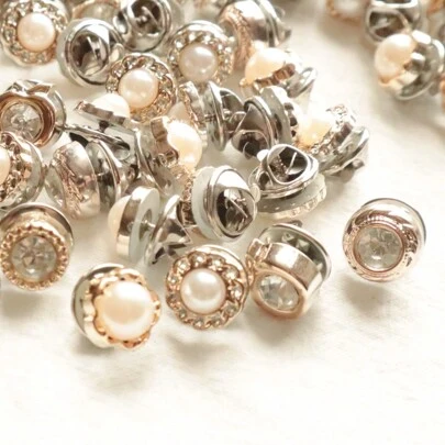 10/20/30/50/100pcs Assorted Pearl Embellished Floral Brooch Pin, Cute Dot Print Decorative Buttons For Clothing, Versatile For Shirts, Blouses, Jackets