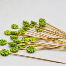 200/100/50/20pcs Appetizer Cocktail Picks, Fancy Green Leaf Toothpicks For Party, 4.7 Inches Long Bamboo Skewers For Tropical Turtle Back Bamboo Leaf , Fruits,Christmas - Green - View 2