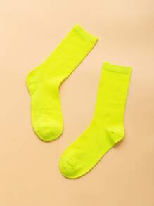 1pair Solid Color Mid-Calf Socks Suitable For Everyday Wear