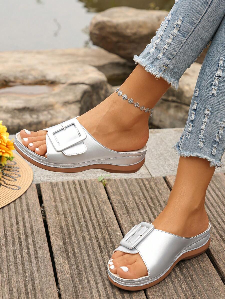 Plus Size Women 36-43 New Summer Fashion Silver Square Buckle Thick Bottom Wedge Heel Slippers For Daily Wear, Comfortable Roman Sandals With Platform Heels