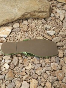 2024 Women Metallic Minimalist Green Open Toe Flat Sandals, Suitable For Dance, Home, Leisure Events