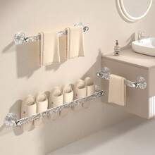 1 pieza Barra de toallas de plástico transparente, barra colgante de toallas sin perforación para almacenamiento, soporte de pared para toallas, perchero para zapatillas de baño, organizador de zapatos para baño, inodoro, ducha, decoración de baño, artículos de baño, accesorios de baño, organizador de baño, decoración de otoño, de vuelta a la escuela