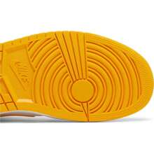 Nike Jordan 1 Mid 白色大学金 (W) (BQ6472-117) 女款尺码 6-12 - 黃色 - 查看 4