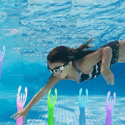 4 piezas de juguetes para nadar y jugar en el agua, de material PVC y color aleatorio, juguetes de buceo con forma de calamar de 15 cm, juegos de fiesta para adultos aptos para Halloween/Navidad/Acción de Gracias