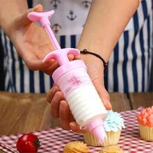 Set de 8 piezas de manga pastelera con boquillas, prensa para galletas, clásico fabricante de galletas, Set para hacer pasteles con decoración de pasteles con 8 boquillas para decorar pasteles y galletas, Perfecto para fiesta de cumpleaños y herramienta de decoración para fabricar pasteles y galletas de bricolaje - Blanco - Ver 5