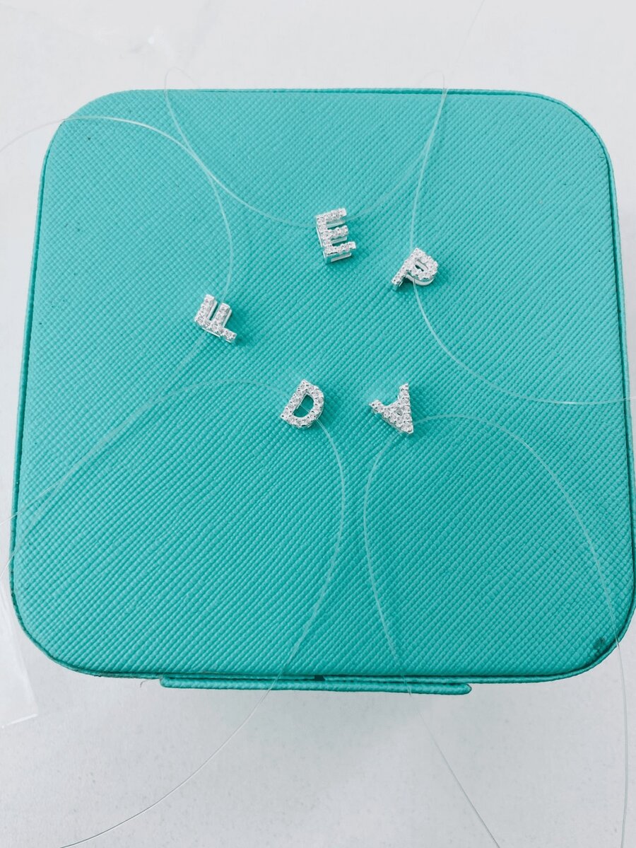 Women Pendant Necklaces - 和 - 查看 1