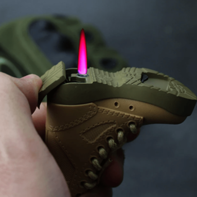 Encendedor Forma De Bota Destapador + LLavero + Encendedor GUANGTIAN CHEN  SHOP