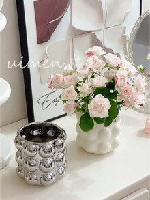 1件北欧风超吸睛化妆品收纳管，ins风创意方形家用化妆刷收纳管，超吸睛家居收纳罐，客厅装饰创意花瓶，节日礼物，生日祝福！