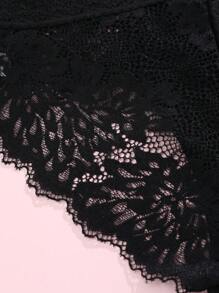Solid Color Lace Patchwork Simple & Comfortable Triangle Panties - Black - View 8