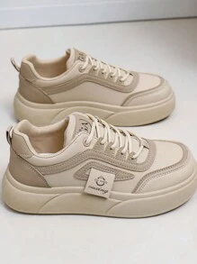 New Fashion Versatile Casual Sneakers, Personality Cute Lightweight Non-Slip Running Hiking Sports Shoes, Elegant Glamorous College Fresh Wind Sport Version Popular Women Shoes Simple Generous Casual Sports Shoes, Glamorous Retro Resort Style Retro Wind Elegant Cute Fashion Sports Shoes, Non-Slip Bottom Lightweight Comfortable Soft Bottom Casual Sports Women Shoes