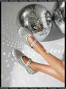 Yishaweiqi Crystal Rhinestone Flats For Women Buckle Strap Mary Jane Flats Glitter Studded Ballet Flats Comfortable Round Toe Casual Ballerina Dress Shoes - 白色 - 查看 4