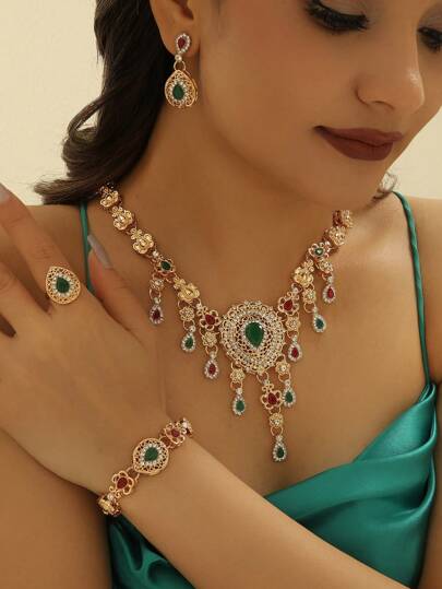 5 قطعة/مجموعة من المجوهرات الهندية الفاخرة على الطراز الفينتاج ، تتضمن أقراط معلقة مرصعة بالراين والماس تشكل قطرات مياه ، وخاتم ، وقلادة سلسلة ، وسوار ، مجموعة مجوهرات من الذهب الفاخر 14 قيراط للنساء والبنات المراهقات ، لهدايا الزفاف والعطلات والحفلات الشاطئية ومهرجانات الموسيقى وعيد الأم وأعياد الأم