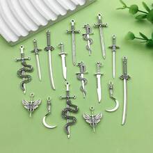 10/16 bucăți Breloc de sabie cavaler șarpe de Halloween Breloc de sabie de argint antic cuțit de metal pandantive Colier Fabricare de bijuterii Accesorii artizanale