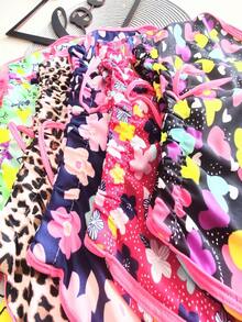 Kit 3 short de Verão menina Infantil ESTAMPAS E CORES SORTIDAS - Multicolorido - Visão 3