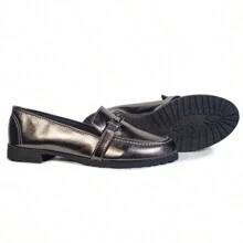 Mocassim Feminino Prata Velho Metalizado Sola Tratorada Baixa  Clássico Atemporal Casual Loafer Sapatilha - Onix - Visão 4