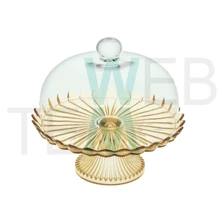 Boleira de Vidro com Pé e Tampa Jasmin Dourada Vitazza para Bolo, Doces, Sobremesas, Decoração, Organização e Mesa Posta, com Toque de Elegância, Praticidade Ecológica e Estilo Natal e Outras Ocasiões Especiais - Dourado - Visão 4