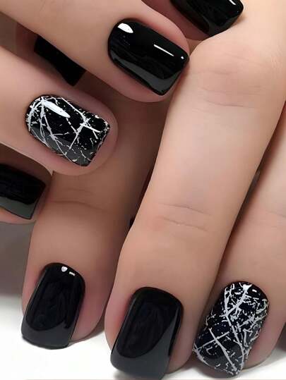 24個 クロップ プリデザインネイル、光沢のあるブラック&ホワイトの割れた効果のネイルアートステッカー付き