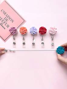 1入組3D玫瑰花徽章卷軸，配可伸縮清晰ID證卡套 - 彩色 - 查看 3