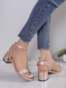 2024 New Style Women's High-Heeled Sandals, Summer Fashionable Shoes With Square Toe And Ankle Strap Buckle, Elegant Champagne-Colored Wide Band Chunky Heels For Parties