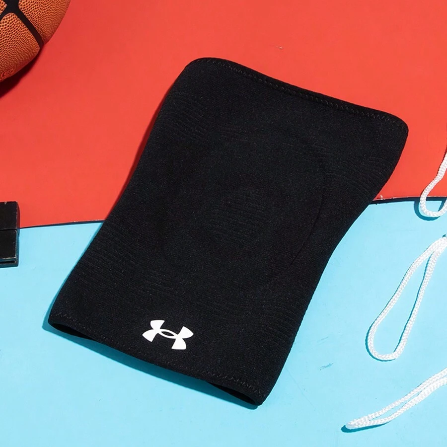 Under Armour 男女通用舒适运动健身训练护膝 21620007-001 - 黑色 - 查看 1