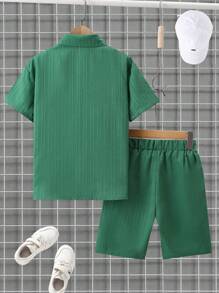 男童休闲波浪纹理短袖衬衫和短裤套装，轻盈透气纯色，适合春夏季 - 綠色 - 查看 2