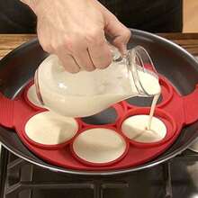 Pancake Molds Silicone Baking Mould Egg Maker Pancake  Egg Ring Nonstick Silicone Round Egg Rings (Red 7 Holes)