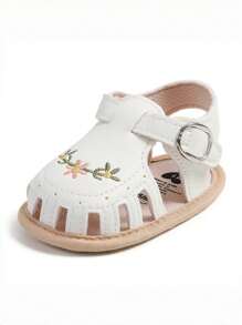 Yibubu White Infant Shoes Embroidered Flower Infant Girl Sandals Toddler First Walkers Shoes Girls Vintage Closed Toe Beach Flat Sandals Summer