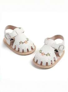 Yibubu White Infant Shoes Embroidered Flower Infant Girl Sandals Toddler First Walkers Shoes Girls Vintage Closed Toe Beach Flat Sandals Summer