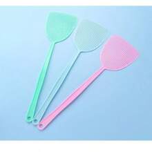 1pc Fly Swatter, Thick & Durable Plastic Swatter To Kill Flies And Mosquitoes, Long Handle Design - Multicolor - View 2