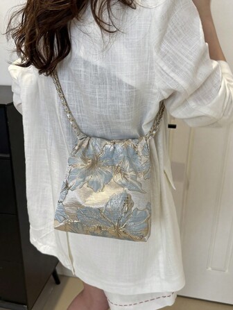 2024新風女包，時尚休閒鏈條肩帶，斜挎桶包