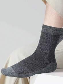 5 pares de meias masculinas Plus Size de bocas soltas e finas com malha fina, meias respiráveis com superfície de rede oca para o verão.